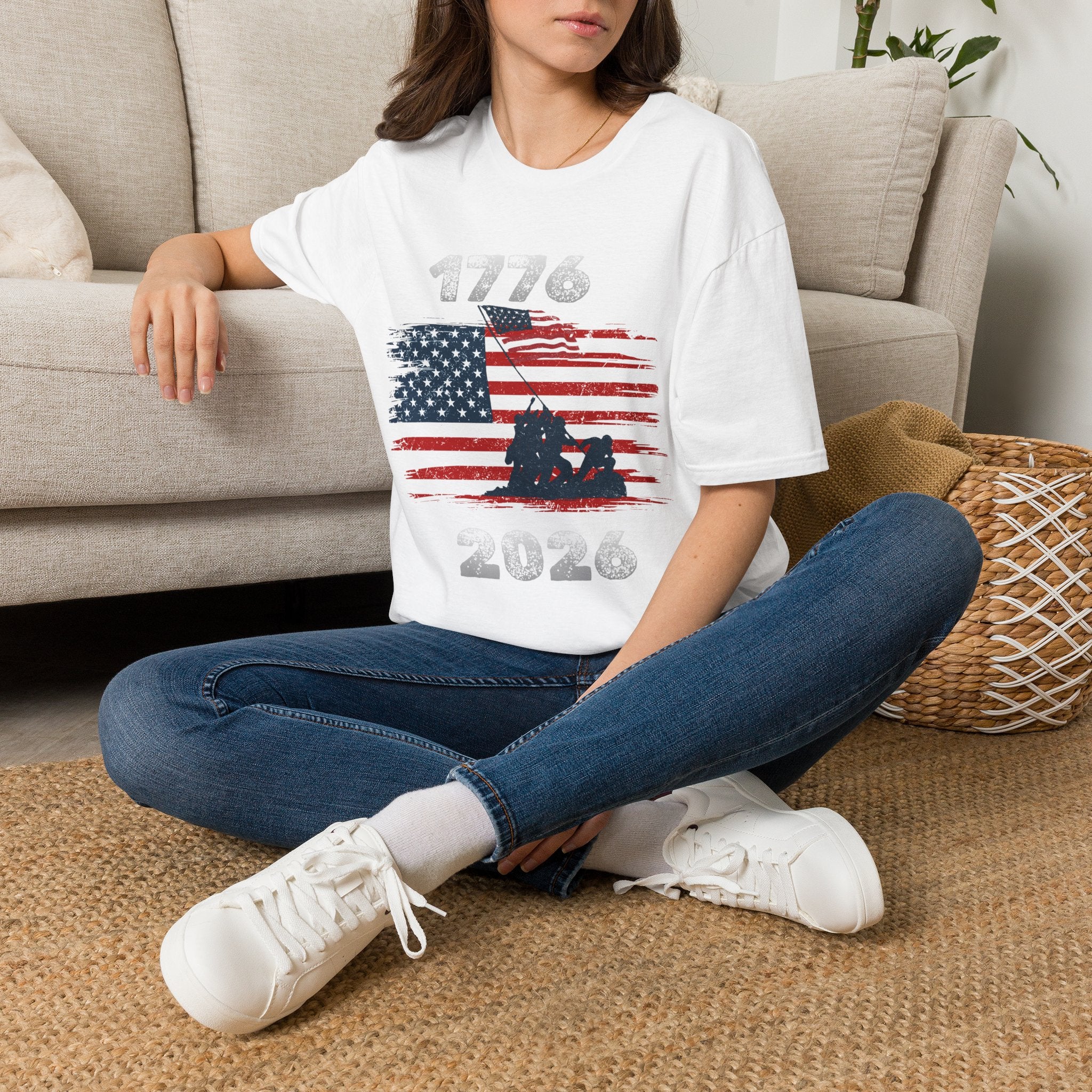 1776 American Flag T-Shirt — Vintage Patriotic July 4th Tee